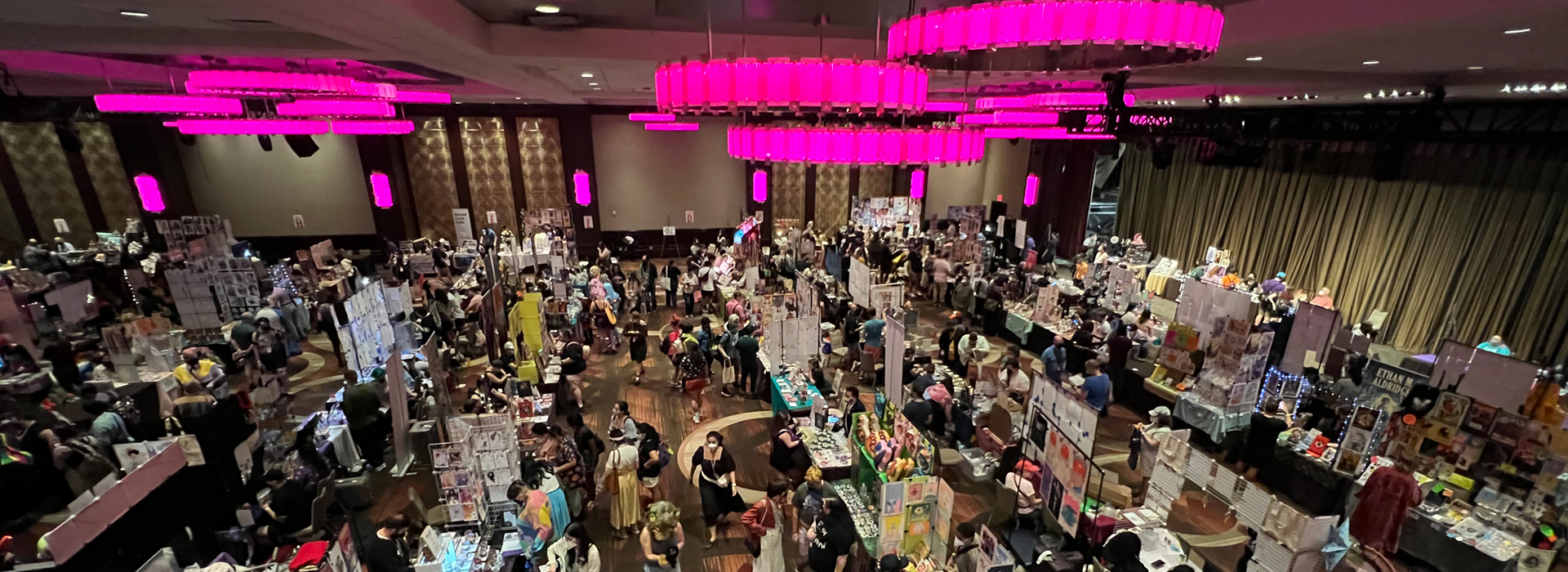 The crowd on the Flame Con show floor, seen from above.